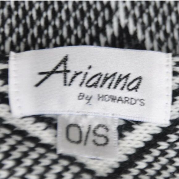 Arianna by Howard's Poncho One Size Fits Most (OSFM) - Picture 6 of 6